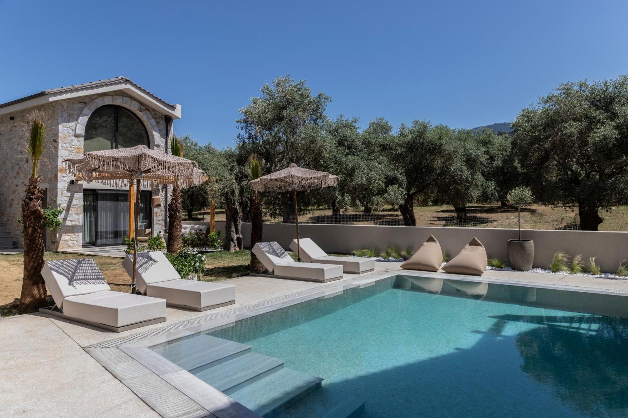 Nikoleta Luxury 3*