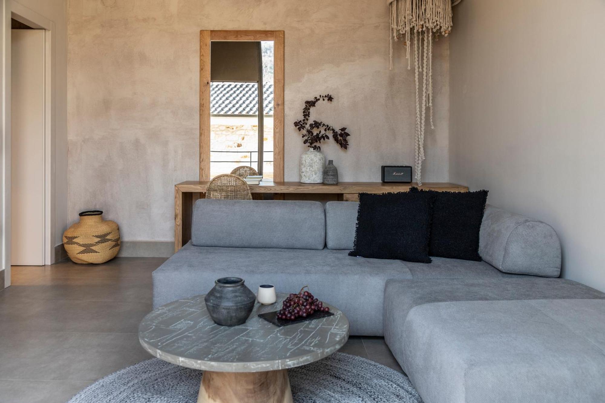 Hotel Nikoleta And 3*
